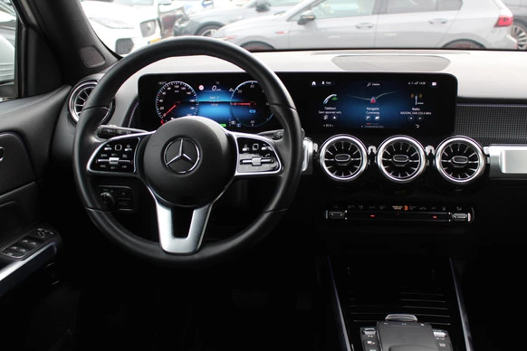 Mercedes-Benz EQB - Afbeelding 9 van 30