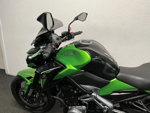 Kawasaki Z900 - Afbeelding 18 van 21