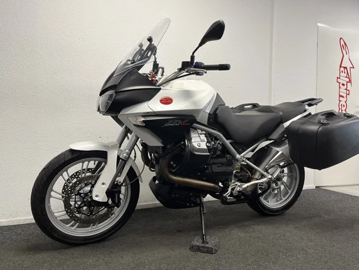 Moto Guzzi Stelvio - Afbeelding 14 van 22