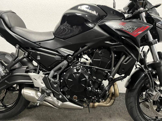 Kawasaki Z650 - Afbeelding 7 van 20