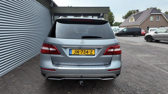 Mercedes-Benz M-Klasse - Afbeelding 20 van 24