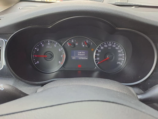 Kia Carens - Afbeelding 4 van 17