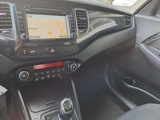 Kia Carens - Afbeelding 14 van 17