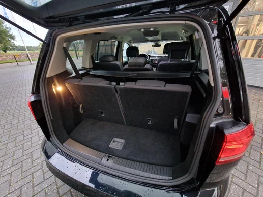 Volkswagen Touran - Afbeelding 8 van 20