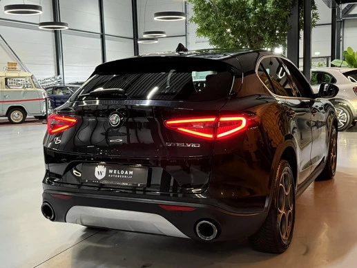 Alfa Romeo Stelvio - Afbeelding 5 van 30