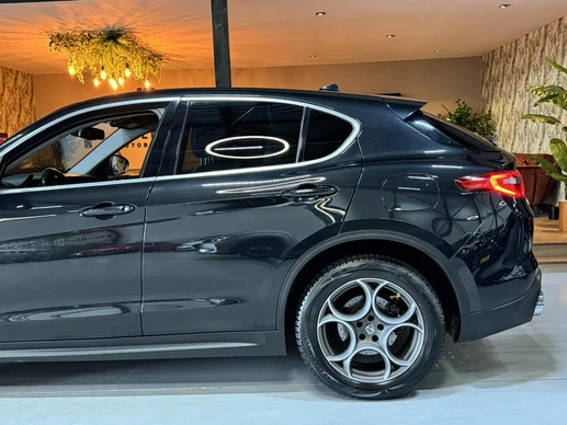 Alfa Romeo Stelvio - Afbeelding 13 van 30