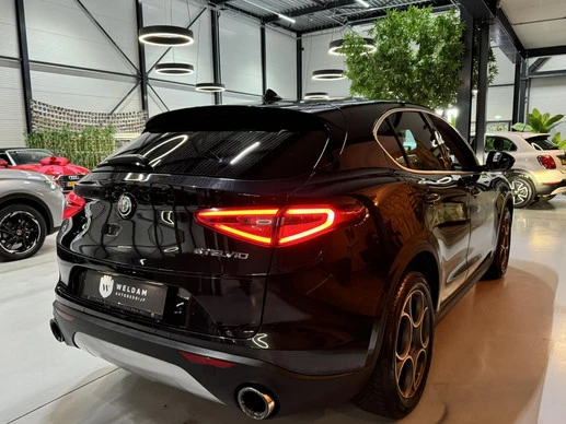 Alfa Romeo Stelvio - Afbeelding 18 van 30