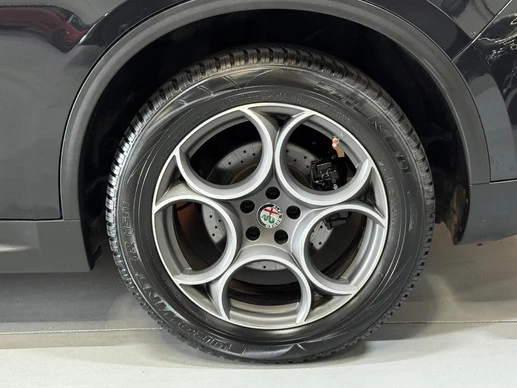 Alfa Romeo Stelvio - Afbeelding 25 van 30