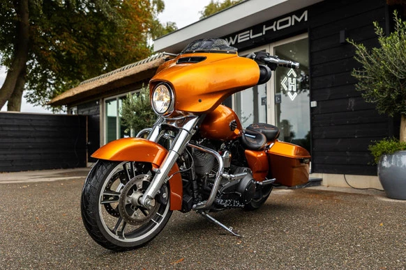 Harley-Davidson Street Glide - Afbeelding 1 van 21