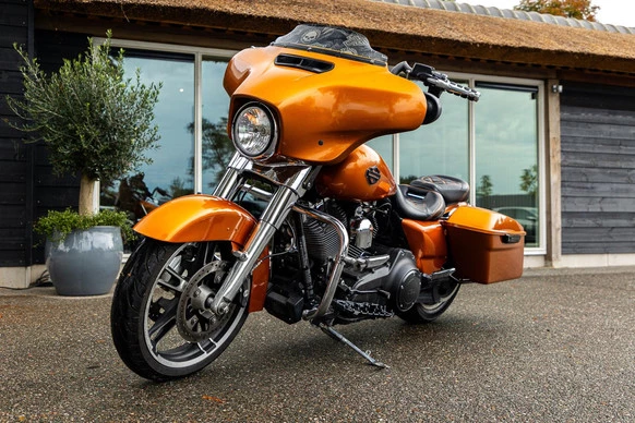 Harley-Davidson Street Glide - Afbeelding 7 van 21