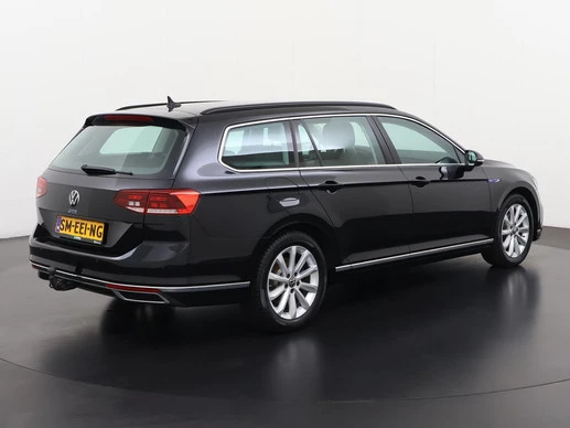 Volkswagen Passat - Afbeelding 4 van 30