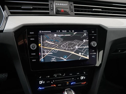 Volkswagen Passat - Afbeelding 12 van 30