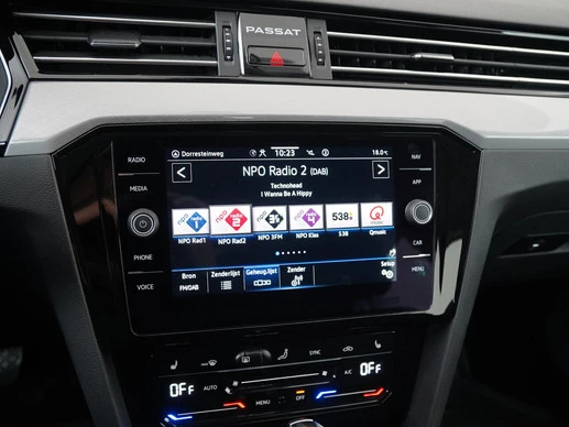 Volkswagen Passat - Afbeelding 14 van 30