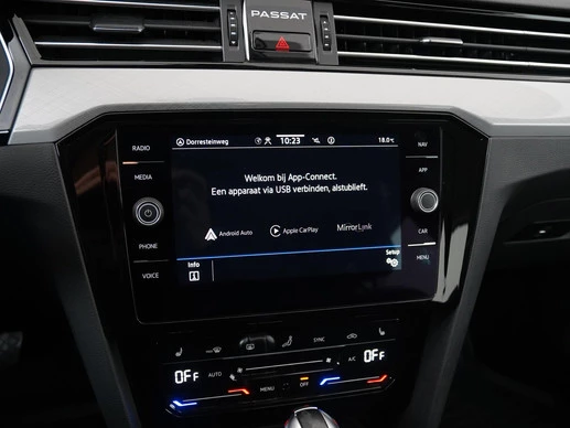 Volkswagen Passat - Afbeelding 16 van 30