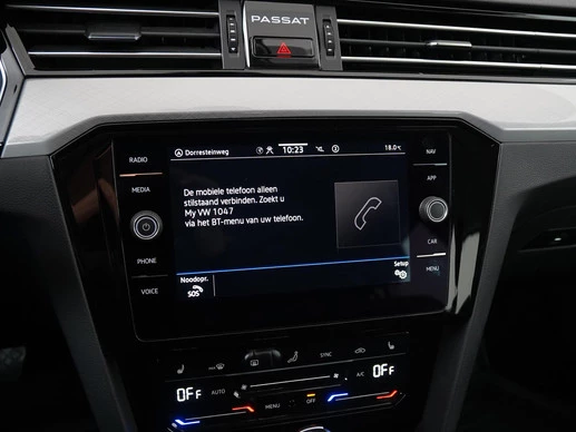 Volkswagen Passat - Afbeelding 17 van 30