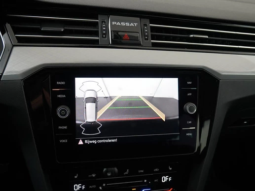 Volkswagen Passat - Afbeelding 20 van 30