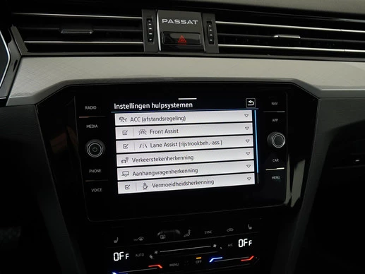 Volkswagen Passat - Afbeelding 21 van 30