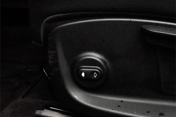 Jaguar I-PACE - Afbeelding 25 van 30