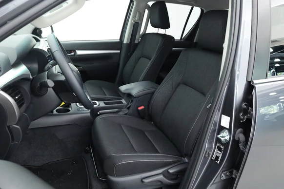 Toyota Hilux - Afbeelding 3 van 29