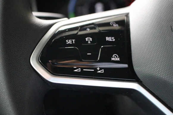 Volkswagen Touareg - Afbeelding 29 van 30