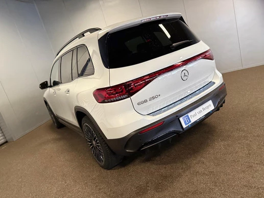 Mercedes-Benz EQB - Afbeelding 10 van 30