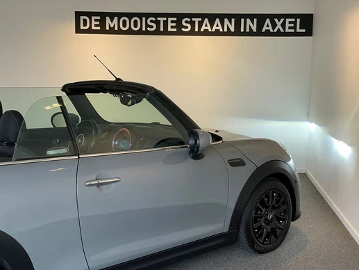 MINI Cooper Cabrio - Afbeelding 11 van 30