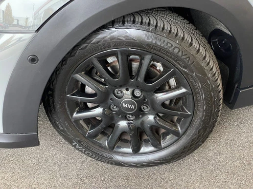 MINI Cooper Cabrio - Afbeelding 23 van 30