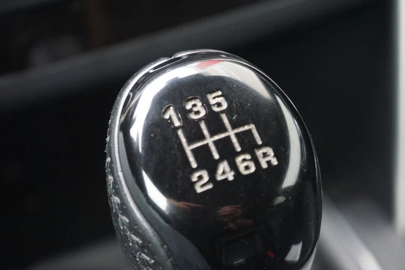 Land Rover Discovery Sport - Afbeelding 15 van 18