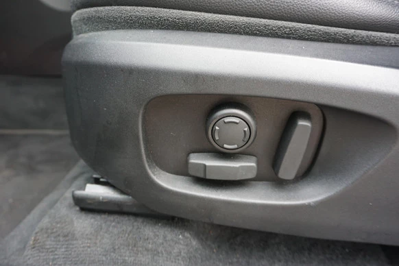 Land Rover Discovery Sport - Afbeelding 16 van 18