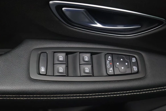 Renault Scénic - Afbeelding 28 van 30