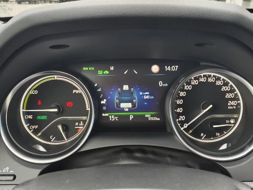 Toyota Camry - Afbeelding 10 van 30