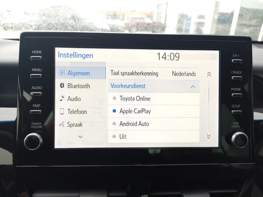 Toyota Camry - Afbeelding 17 van 30