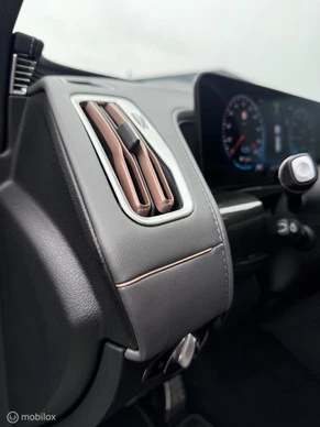 Mercedes-Benz EQC - Afbeelding 16 van 30