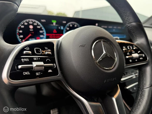 Mercedes-Benz EQC - Afbeelding 17 van 30