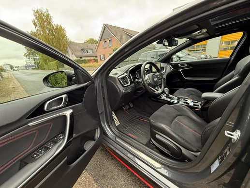 Kia ProCeed - Afbeelding 12 van 30