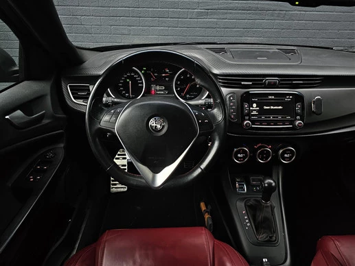Alfa Romeo Giulietta - Afbeelding 12 van 25