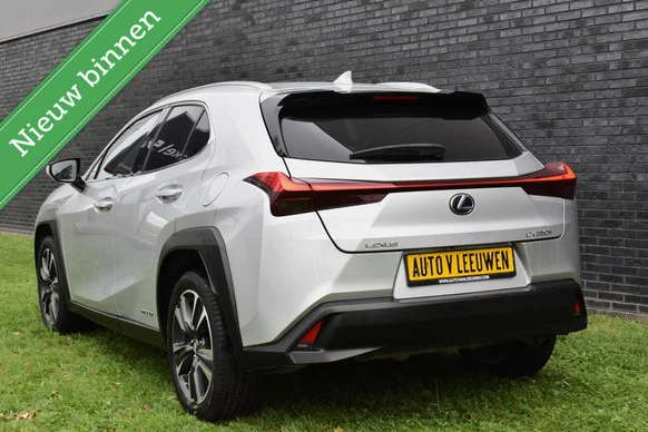 Lexus UX - Afbeelding 2 van 28