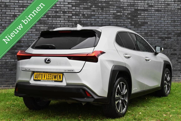 Lexus UX - Afbeelding 4 van 28