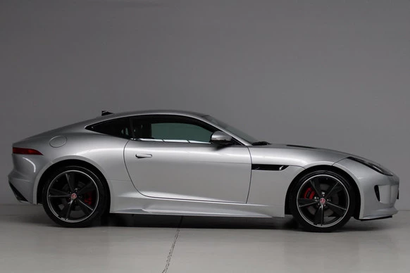 Jaguar F-Type - Afbeelding 10 van 30