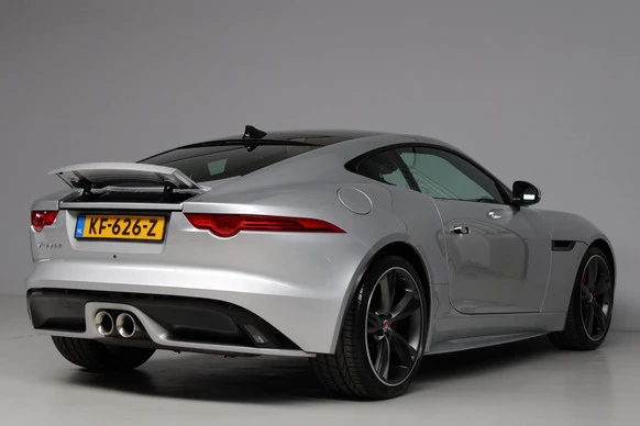 Jaguar F-Type - Afbeelding 26 van 30