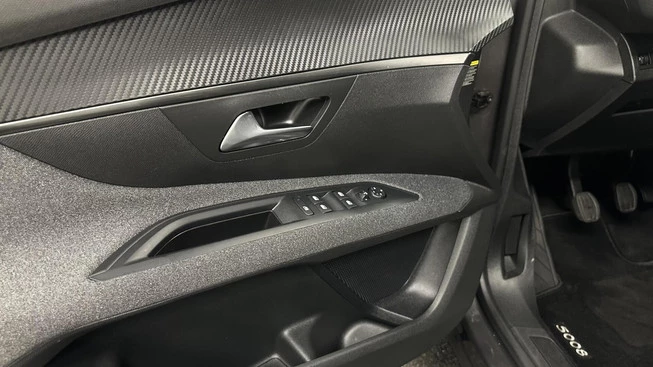 Peugeot 5008 - Afbeelding 27 van 30