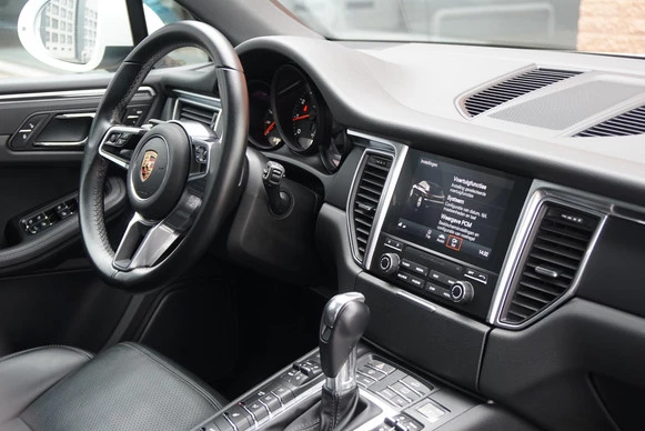 Porsche Macan - Afbeelding 3 van 30