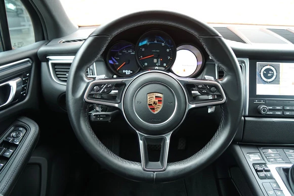 Porsche Macan - Afbeelding 17 van 30