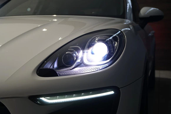 Porsche Macan - Afbeelding 28 van 30