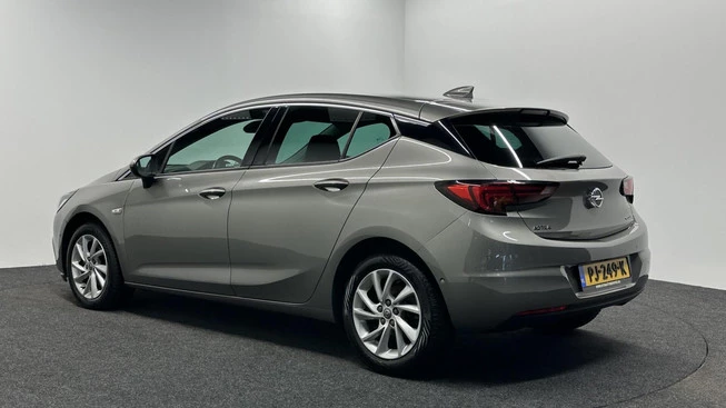 Opel Astra - Afbeelding 13 van 30