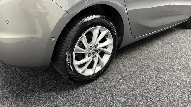 Opel Astra - Afbeelding 18 van 30