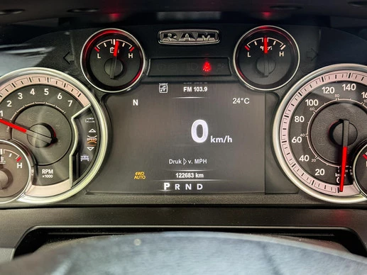Dodge Ram 1500 - Afbeelding 15 van 29