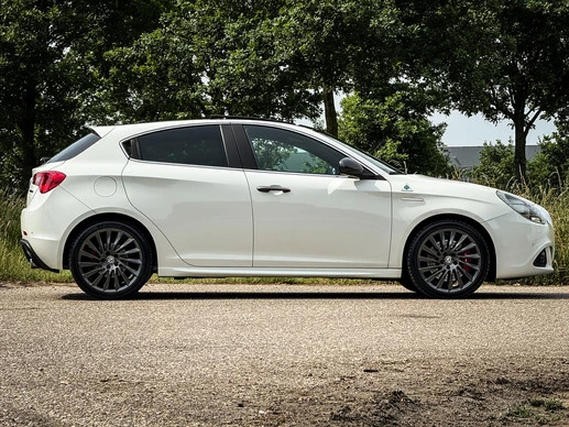 Alfa Romeo Giulietta - Afbeelding 12 van 20