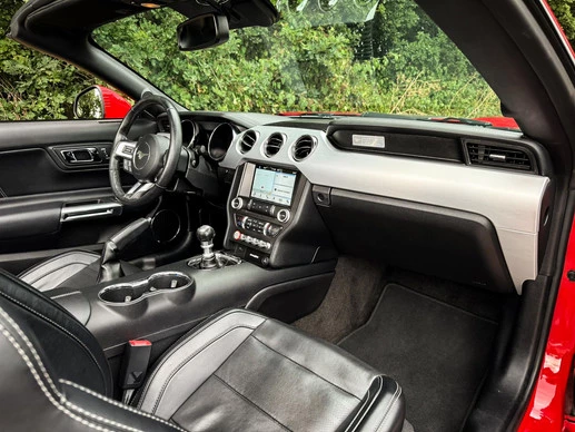 Ford Mustang - Afbeelding 11 van 28