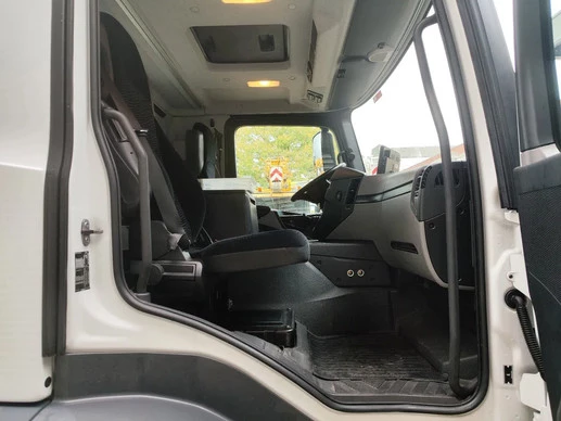 Mercedes-Benz Antos 1833 - Afbeelding 13 van 13